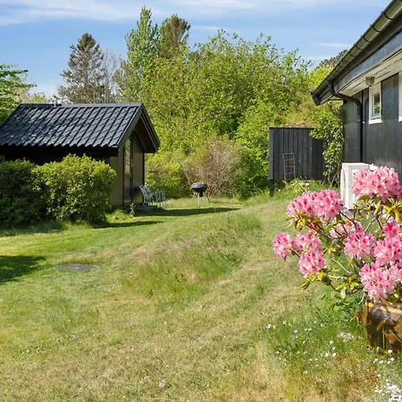 With Peace, Nature And Great Moments Feriehus Jægerspris